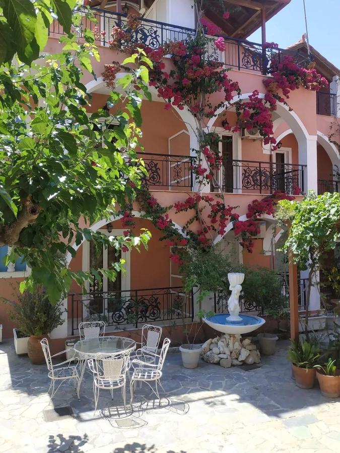 Delfini 2 Aparthotel Laganas Exterior foto
